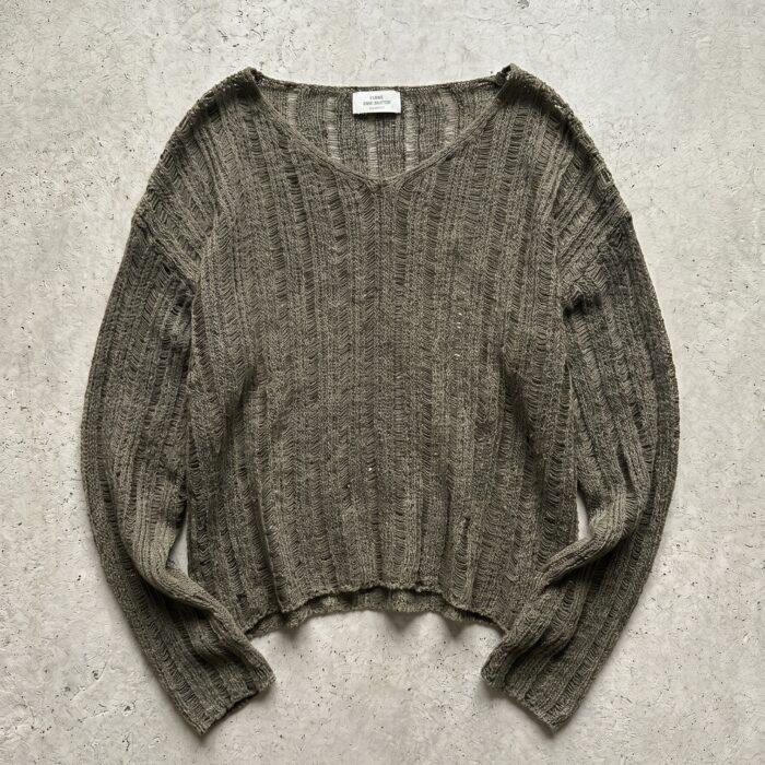 Cienki sweter see-through z szerokim dekoltem