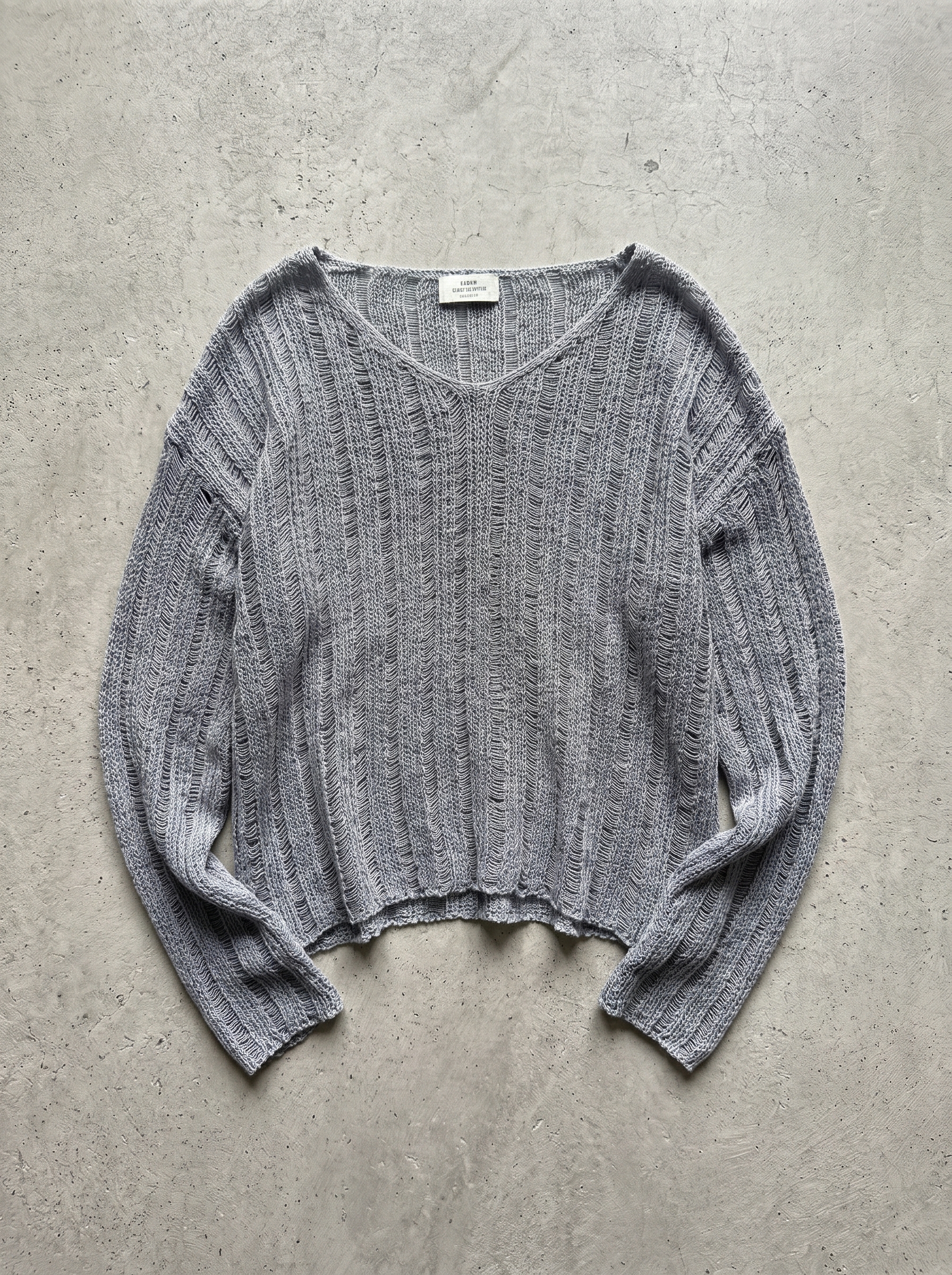 Cienki sweter see-through z szerokim dekoltem