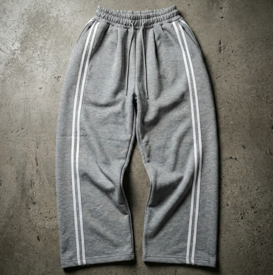 Spodnie dresowe z paskami