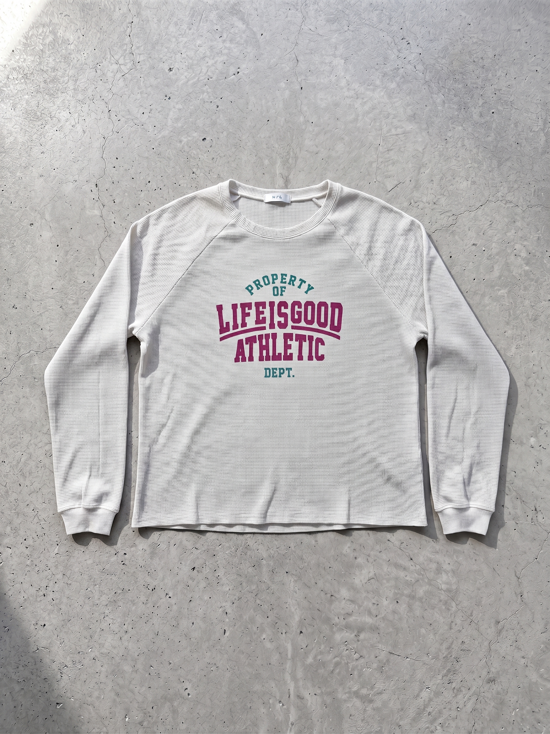 Longsleeve z grafiką LIFE IS GOOD
