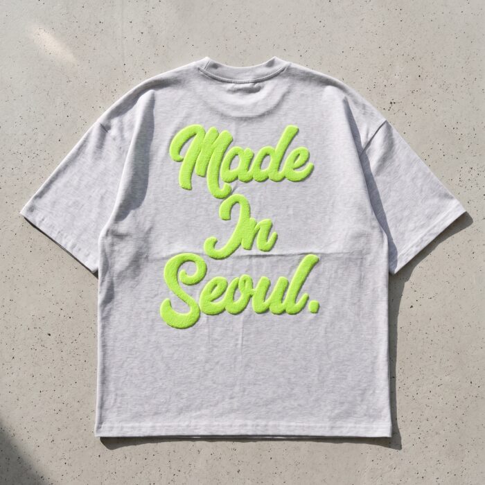 Maxi Oversized T-Shirt z pluszowym napisem Seoul
